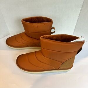 NWT Lands End Faux Fur Lined Cognac Puffer Ankle Boots Slip-On Indoor/Outdoor